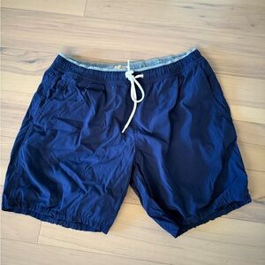 J Crew Men’s Swim Trunks Medium